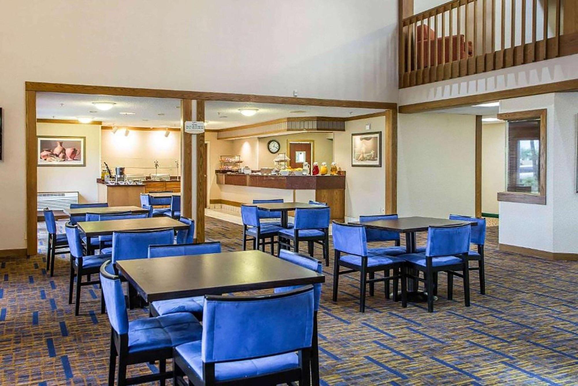 Howard Johnson By Wyndham Меррилвилл Экстерьер фото